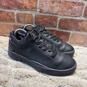 ON Running THE ROGER Advantage Sneakers - All Black - Women’s 7